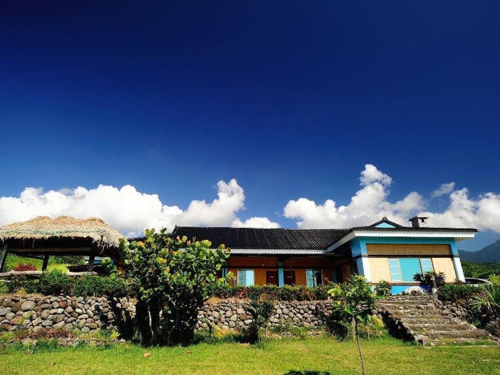 Wan-Lu-Yi Bed & Breakfast ฉางปิน ภายนอก รูปภาพ